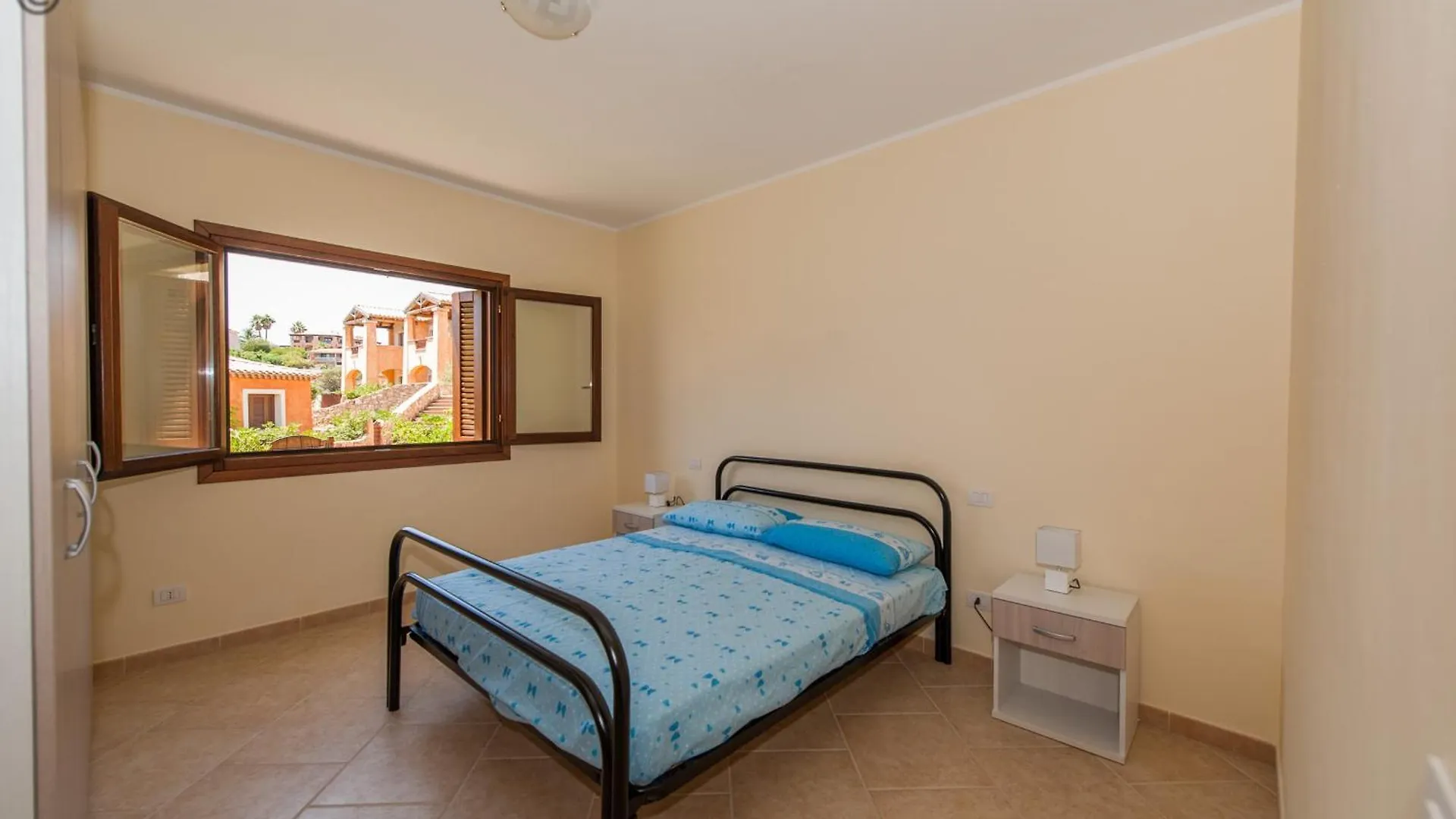 Sea-Front Pearl Apartment Golfo Aranci Olaszország