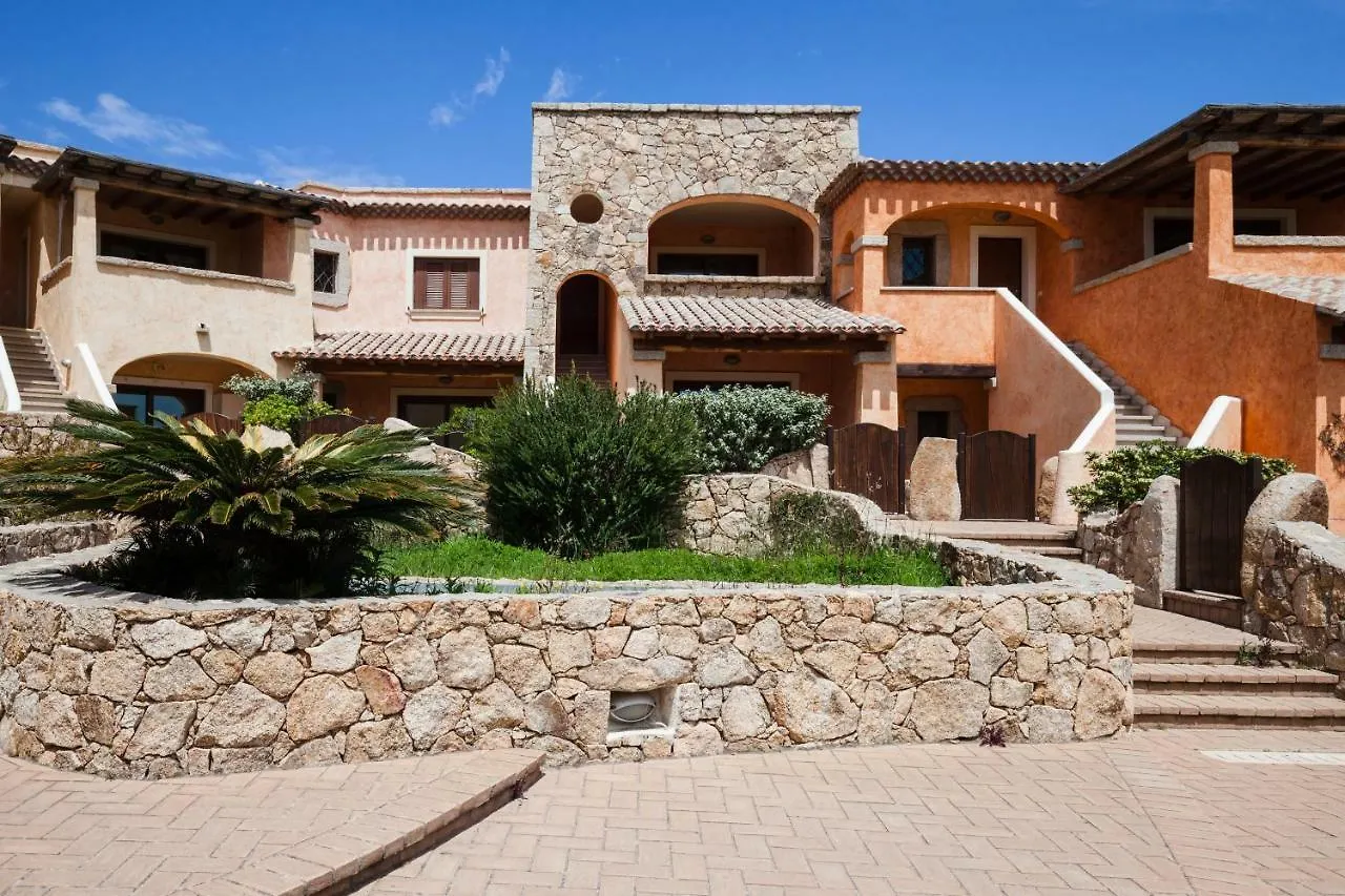 Holiday home Sea-Front Pearl Apartment Golfo Aranci